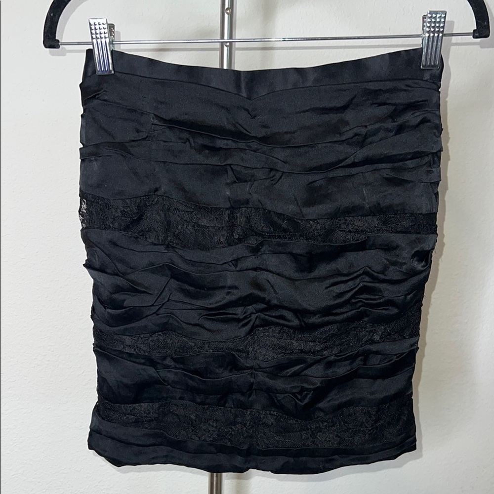Alice + Olivia Silk and Lace Ruched Skirt